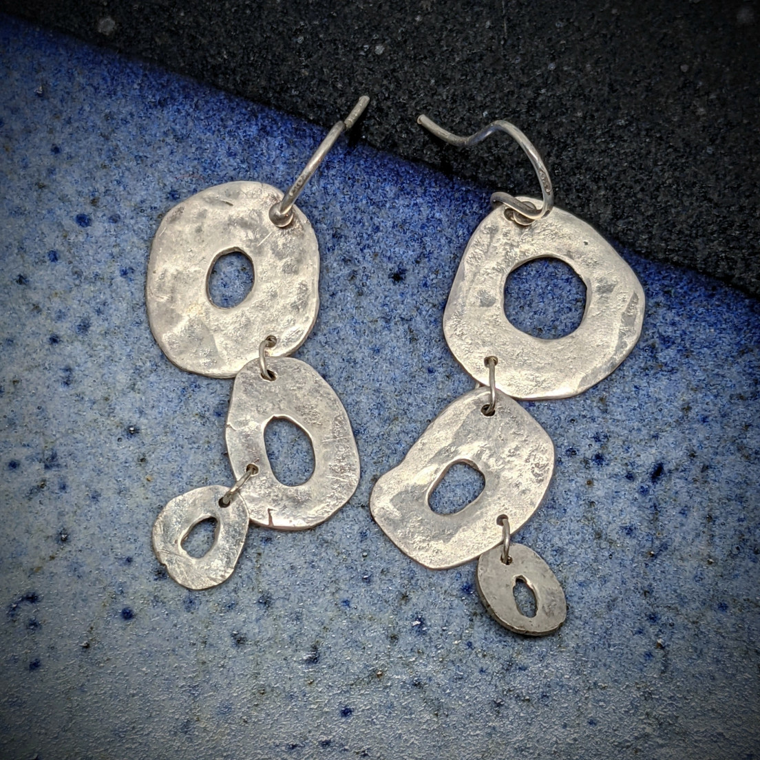 Trois lunes ouvertes