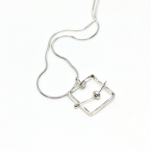 Pendentif equilibrado